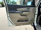 Thumbnail of 2016 White Diamond Pearl Honda Odyssey