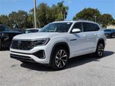Thumbnail of 2025 Opal White Pearl Effect Volkswagen Atlas
