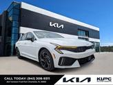 Photo of 2025 White Pearl Kia K5
