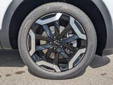 Thumbnail of 2025 White Pearl Kia Telluride