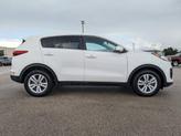 Thumbnail of 2019 Clear White Kia Sportage