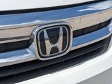 Thumbnail of 2022 Platinum White Pearl Honda Pilot