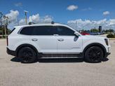 Thumbnail of 2022 Glacial White Pearl Kia Telluride