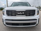Thumbnail of 2025 White Pearl Kia Telluride