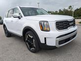 Thumbnail of 2025 White Pearl Kia Telluride
