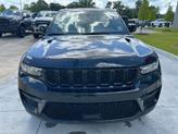 Thumbnail of 2023 Diamond Black Crystal Pearlcoat Jeep Grand Cherokee