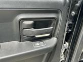 Thumbnail of 2019 Diamond Black Crystal Pearlcoat RAM 1500