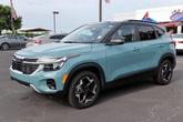 Thumbnail of 2025 Blue / Black Kia Seltos