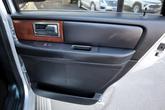Thumbnail of 2016 Ingot Silver Lincoln Navigator