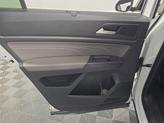 Thumbnail of 2021 Pure White Volkswagen Atlas