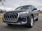 Photo of 2025 Mythos Black Metallic Audi Q7