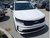 Thumbnail of 2023 Glacial White Pearl Kia Sorento