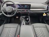 Thumbnail of 2025 Glacial White Pearl Kia Sorento