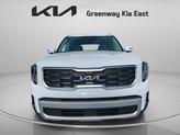 Thumbnail of 2025 Glacial White Pearl Kia Telluride