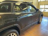 Thumbnail of 2017 Diamond Black Crystal Pearlcoat Jeep Cherokee