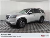 Photo of 2024 Brilliant Silver Metallic Nissan Pathfinder