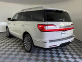 Thumbnail of 2019 Brown Lincoln Navigator