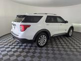 Thumbnail of 2021 White Ford Explorer