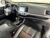 Thumbnail of 2018 Gray Toyota Highlander