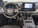 Thumbnail of 2021 White Toyota Sienna