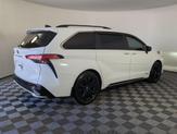 Thumbnail of 2021 White Toyota Sienna
