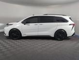Thumbnail of 2021 White Toyota Sienna