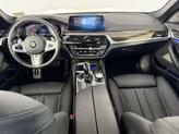 Thumbnail of 2020 Black Sapphire Metallic BMW M550