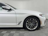 Thumbnail of 2021 Mineral White Metallic BMW 540