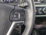 Thumbnail of 2015 White Toyota Highlander