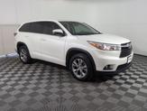Thumbnail of 2015 White Toyota Highlander