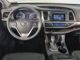 Thumbnail of 2015 White Toyota Highlander