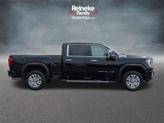 Thumbnail of 2021 Onyx Black GMC Sierra 3500