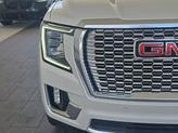 Thumbnail of 2021 White Frost Tricoat GMC Yukon