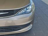 Thumbnail of 2017 Molten Silver Chrysler Pacifica