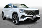 Thumbnail of 2025 Opal White Pearl Volkswagen Atlas Cross Sport