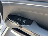 Thumbnail of 2025 Snow White Pearl Kia K5