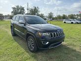 Photo of 2020 Diamond Black Crystal Pearlcoat Jeep Grand Cherokee