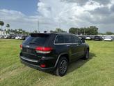 Thumbnail of 2020 Diamond Black Crystal Pearlcoat Jeep Grand Cherokee