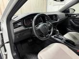 Thumbnail of 2019 Pure White Volkswagen Jetta