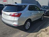 Thumbnail of 2021 Silver Ice Metallic Chevrolet Equinox