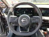 Thumbnail of 2025 Gun Metallic/Scarlet Ember Tintcoat Nissan Kicks