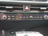 Thumbnail of 2025 Glacier White Pearl Kia EV6