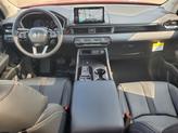 Thumbnail of 2025 Radiant Red Metallic II Honda Pilot