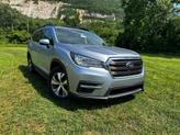 Photo of 2022 Ice Silver Metallic Subaru Ascent
