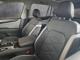 Thumbnail of 2025 Pure White Volkswagen Atlas