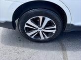 Thumbnail of 2018 Crystal White Pearl Subaru Outback
