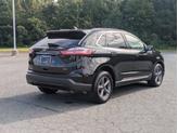 Thumbnail of 2022 AGATE BLACK METALLIC Ford Edge