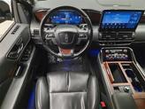 Thumbnail of 2022 Black Metallic Lincoln Navigator