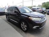 Thumbnail of 2011 Burgundy Toyota Highlander