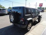 Thumbnail of 2017 Gray Jeep Wrangler Unlimited